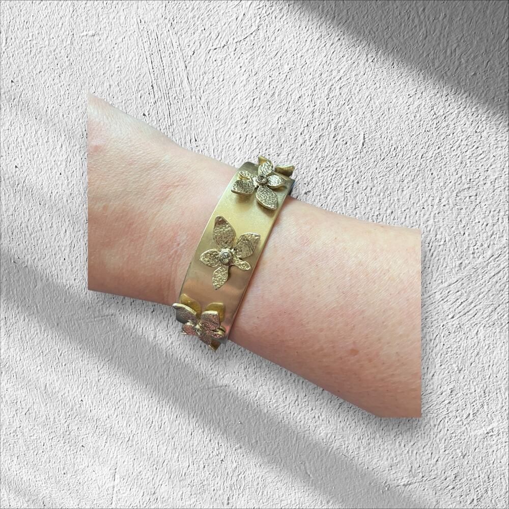 Kenneth Cole Reaction Gold Tone Floral Cuff Bracelet Rhinestone
